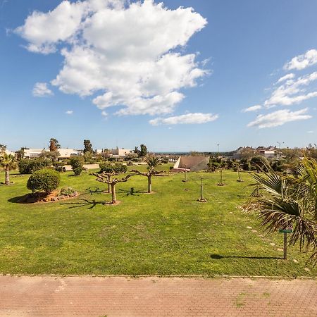 Pink Port Nature Coursive Naturiste Agde Exterior photo